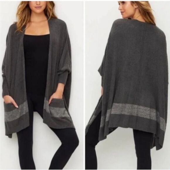 Barefoot Dreams CozyChic Lite CLIFFSIDE Wrap - Picture 3 of 12